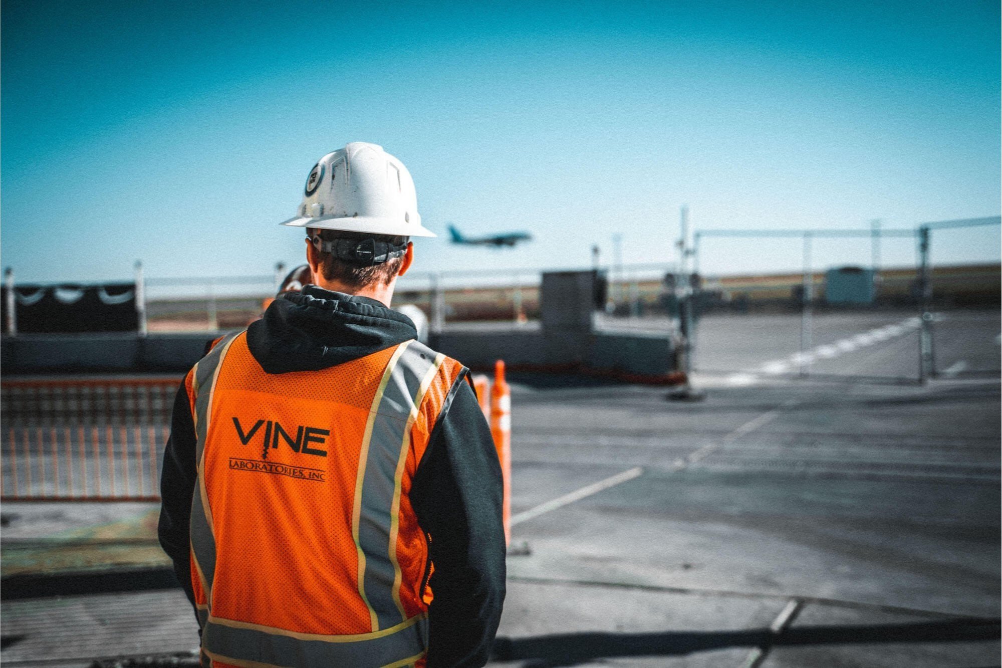 Vine Laboratories Inc logo